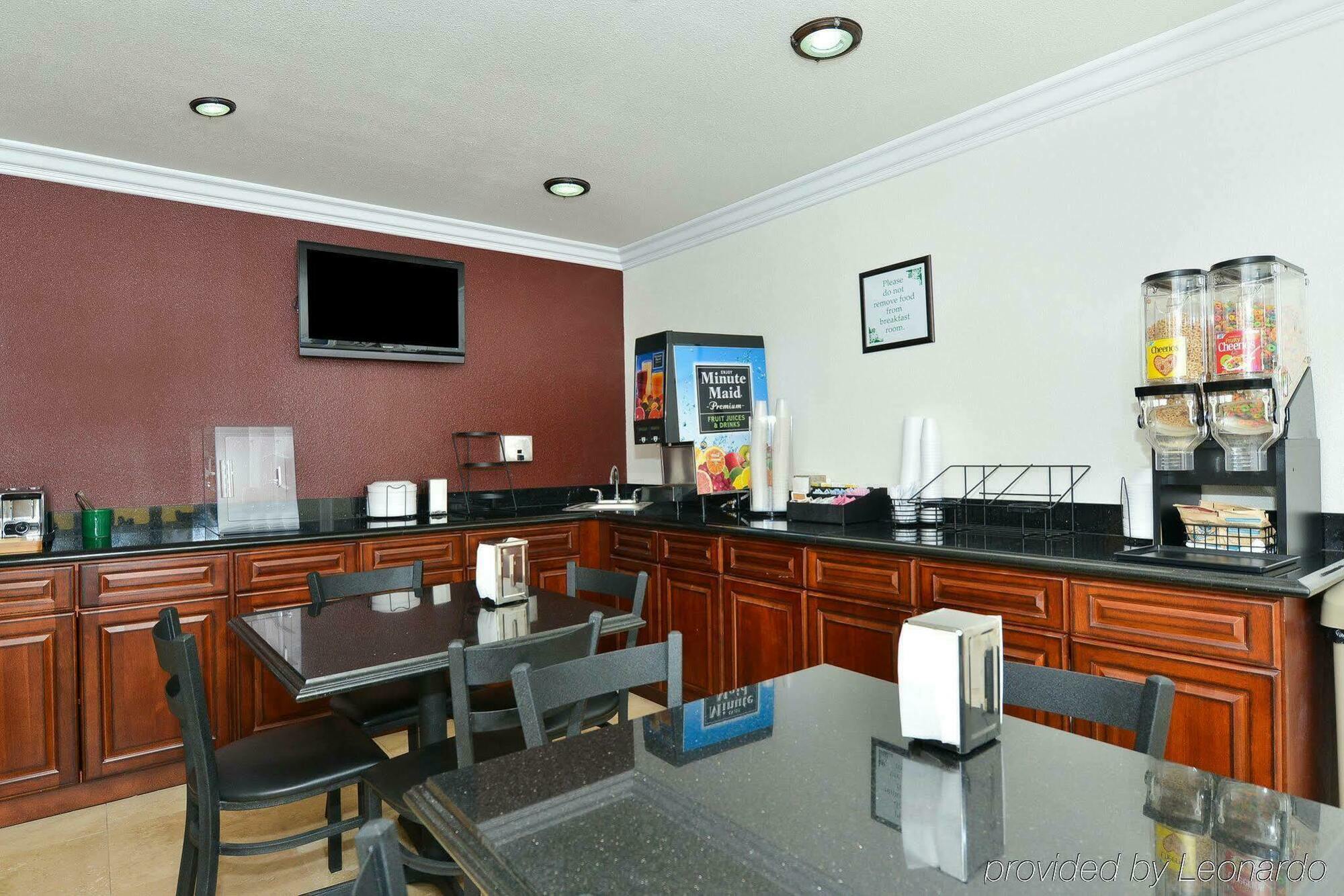 Rodeway Inn Adelanto Us 395 Экстерьер фото